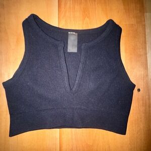 Revival Black Ribbed Notch Neck Seamless Crop Tank Top Small Womens Activewear